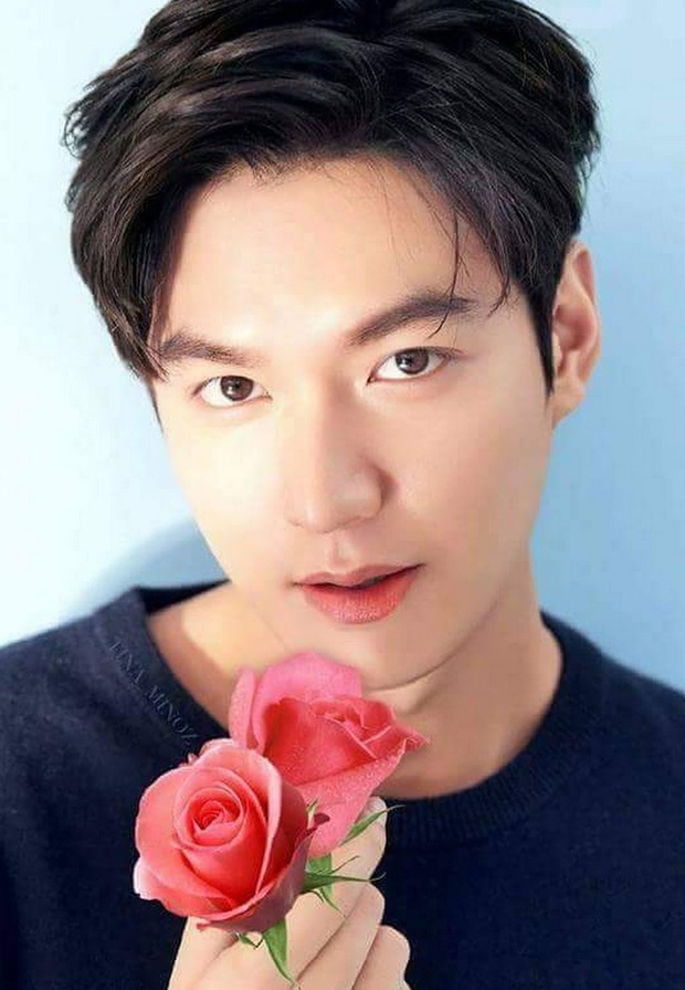 Có tâm như Hyun Bin: Âm thầm ủng hộ 4 tỷ hỗ trợ chống dịch COVID-19, thành một trong số sao Hàn đóng góp nhiều nhất hiện nay - Ảnh 3. Có tâm như Hyun Bin: Âm thầm ủng hộ 4 tỷ hỗ trợ chống dịch COVID-19, thành một trong số sao Hàn đóng góp nhiều nhất hiện nay - Ảnh 3.