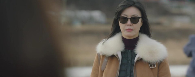 Trời Đẹp Em Sẽ Đến tập 4: Nghe tin crush được mai mối gái xinh, Park Min Young hùng hổ cướp lời đánh dấu chủ quyền? - Ảnh 16. Trời Đẹp Em Sẽ Đến tập 4: Nghe tin crush được mai mối gái xinh, Park Min Young hùng hổ cướp lời đánh dấu chủ quyền? - Ảnh 16.