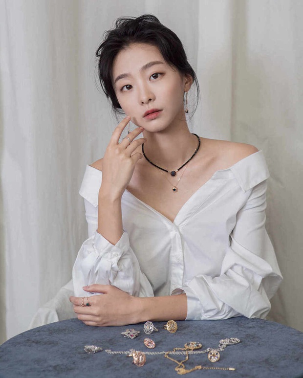 Cuộc chiến nhan sắc dàn gái xinh mới nổi của Itaewon Class: Toàn đẹp lạ, lột xác khi để tóc dài và body gây choáng - Ảnh 6. Cuộc chiến nhan sắc dàn gái xinh mới nổi của Itaewon Class: Toàn đẹp lạ, lột xác khi để tóc dài và body gây choáng - Ảnh 6.