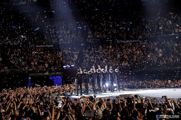 Chuỗi concert của BTS vẫn có thể thu về tới... 1,1 tỷ đô bất chấp đại dịch nếu xài chiêu mà bạn trai tin đồn Halsey đã áp dụng thành công! - Ảnh 11.