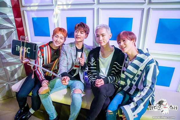 Running Man, Weekly Idol, Radio Star... loạt show thực tế đỉnh cao Hàn Quốc để cày sạch trong mùa dịch! - Ảnh 7. Running Man, Weekly Idol, Radio Star... loạt show thực tế đỉnh cao Hàn Quốc để cày sạch trong mùa dịch! - Ảnh 7.