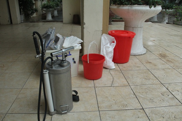 Ảnh: Trạm xét nghiệm nhanh COVID-19 cho kết quả trong 10 phút chính thức mở cửa đón bệnh nhân - Ảnh 10.