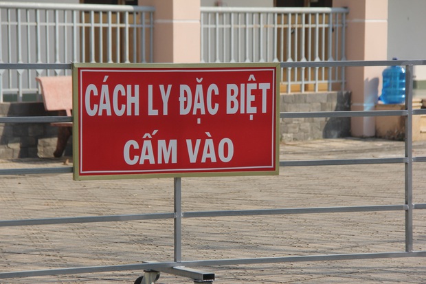 Thêm 2 ca khỏi bệnh tại TP.HCM: Là nữ bệnh nhân 24 tuổi thuê chuyên cơ riêng về nước và nam du khách từng đi Phú Quốc