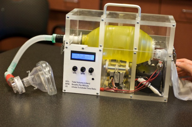 MIT phát hành miễn phí bản thiết kế máy thở giá rẻ, có thể được sao chép tại mọi bệnh viện trên thế giới - Ảnh 2.