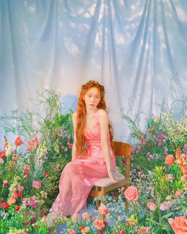 Loạt hình nhá hàng mới của Taeyeon đang khiến cả MXH bấn loạn: Không phải Yoona, visual của SNSD là đây chứ đâu! - Ảnh 3. Loạt hình nhá hàng mới của Taeyeon đang khiến cả MXH bấn loạn: Không phải Yoona, visual của SNSD là đây chứ đâu! - Ảnh 3.