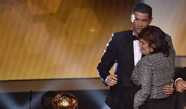 The tearful story of Ronaldo's mother, who fought alone her whole life with a gloomy fate - Photo 3.