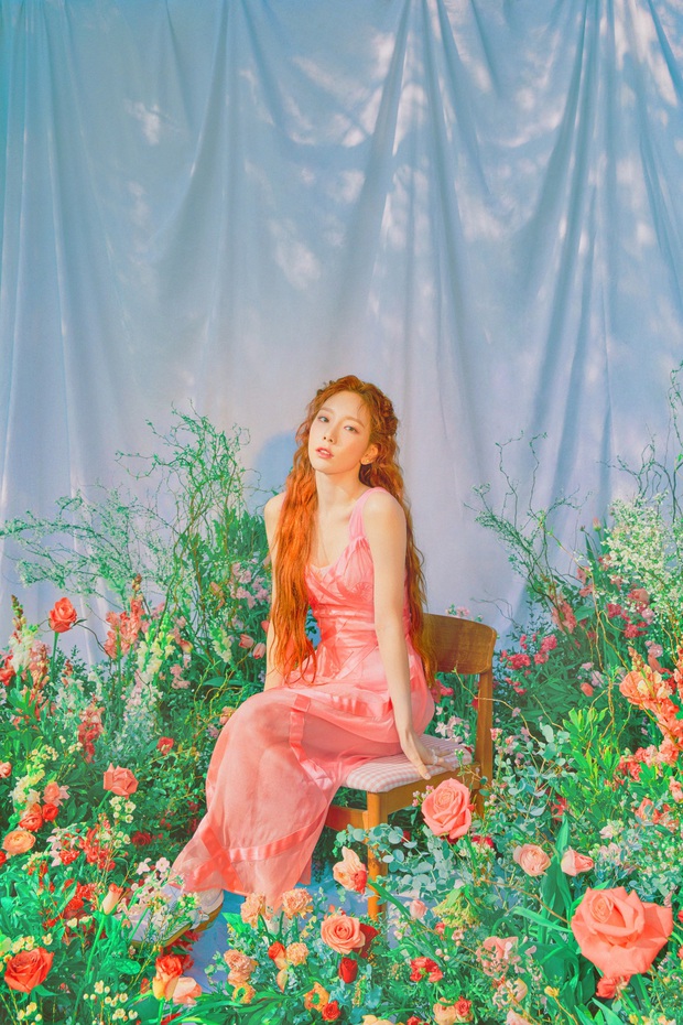 Loạt hình nhá hàng mới của Taeyeon đang khiến cả MXH bấn loạn: Không phải Yoona, visual của SNSD là đây chứ đâu! - Ảnh 4. Loạt hình nhá hàng mới của Taeyeon đang khiến cả MXH bấn loạn: Không phải Yoona, visual của SNSD là đây chứ đâu! - Ảnh 4.