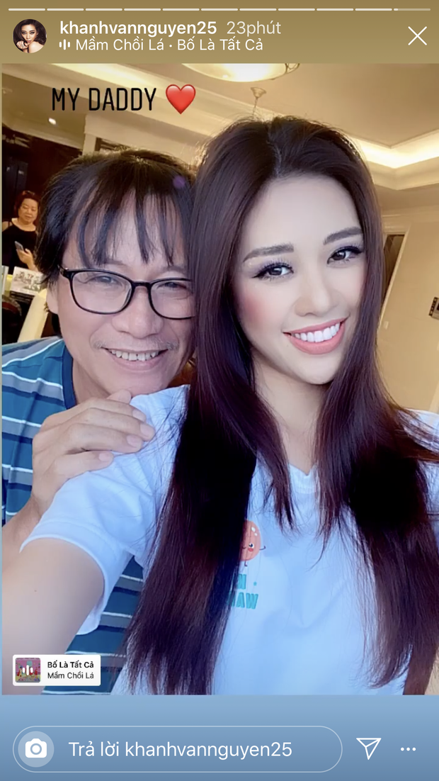Phụ huynh điểm 10 của Hoa hậu Khánh Vân quẩy tưng bừng trên nền nhạc Ghen Cô Vy, chịu chơi và cool ngầu quá rồi! - Ảnh 3. Phụ huynh điểm 10 của Hoa hậu Khánh Vân quẩy tưng bừng trên nền nhạc Ghen Cô Vy, chịu chơi và cool ngầu quá rồi! - Ảnh 3.