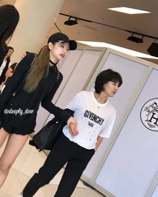 Bộ 3 nữ thần rich kid hot nhất Kbiz Jennie, Mina, Krystal: Đẹp, sang đến từng hơi thở, xuất thân hào môn, cá kiếm tiền tỷ - Ảnh 19. Bộ 3 nữ thần rich kid hot nhất Kbiz Jennie, Mina, Krystal: Đẹp, sang đến từng hơi thở, xuất thân hào môn, cá kiếm tiền tỷ - Ảnh 19.