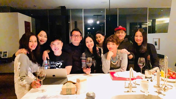 Hé lộ cơ ngơi của diva Hồng Nhung tại Mỹ: Nằm tại Hollywood, chưa xây xong mà đã hoành tráng như khách sạn - Ảnh 7. Hé lộ cơ ngơi của diva Hồng Nhung tại Mỹ: Nằm tại Hollywood, chưa xây xong mà đã hoành tráng như khách sạn - Ảnh 7.