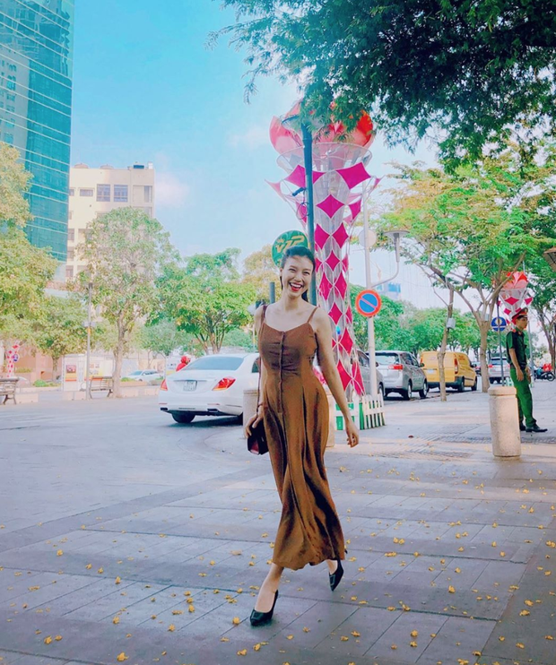 MC Hoàng Oanh khoe ảnh siêu âm con đầu lòng, chưa tiết lộ giới tính nhóc tỳ nhưng netizen đã rần rần dự đoán - Ảnh 4. MC Hoàng Oanh khoe ảnh siêu âm con đầu lòng, chưa tiết lộ giới tính nhóc tỳ nhưng netizen đã rần rần dự đoán - Ảnh 4.