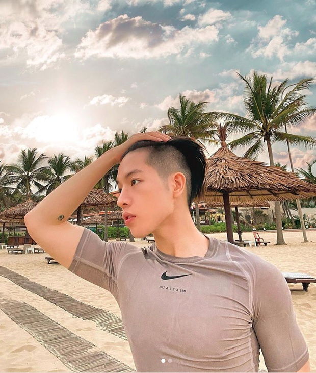 Đọ body chuẩn chỉnh của hội bạn thân Vbiz: Ai cũng miễn chê, nhóm Hương Giang gây choáng nhất vì quá cực phẩm! - Ảnh 17. Đọ body chuẩn chỉnh của hội bạn thân Vbiz: Ai cũng miễn chê, nhóm Hương Giang gây choáng nhất vì quá cực phẩm! - Ảnh 17.