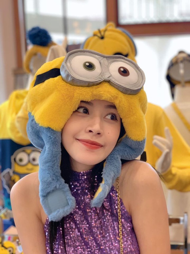 Trở thành nghệ sĩ Việt thứ 2 cán mốc 4 triệu follow trên Instagram, Chi Pu đã có pha ăn mừng cực lầy thế này đây! - Ảnh 8. Trở thành nghệ sĩ Việt thứ 2 cán mốc 4 triệu follow trên Instagram, Chi Pu đã có pha ăn mừng cực lầy thế này đây! - Ảnh 8.