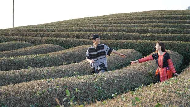 Thầy Ngạn Trần Nghĩa bỏ làng lên núi, cuỗm ngay mĩ nhân hạng xịn ở Nhà Trọ Balanha? - Ảnh 9.