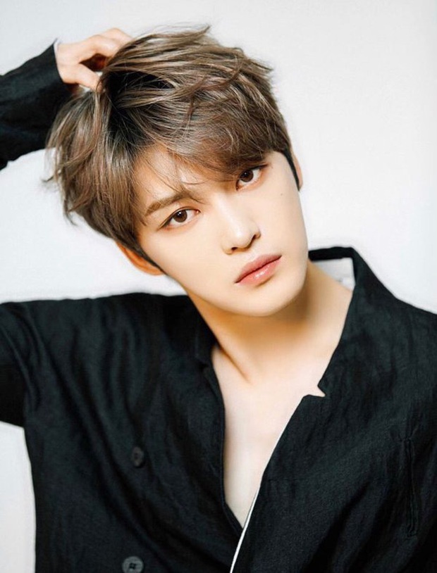 Jaejoong và những trò đùa dai Cá Tháng Tư: Giả vờ ngất xỉu, suýt huỷ concert và lời bỡn cợt gây phẫn nộ về COVID-19 - Ảnh 8.