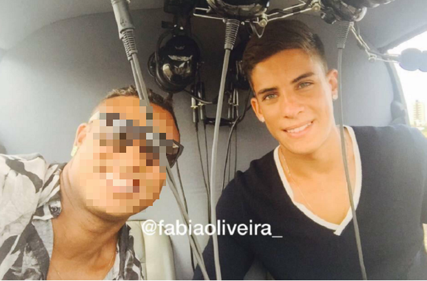 Tình mới kém 30 tuổi của mẹ siêu sao Neymar tiếp tục bị tố từng hẹn hò cùng người đồng giới, lần này một nhân vật trong cuộc đã chính thức lên tiếng - Ảnh 3.