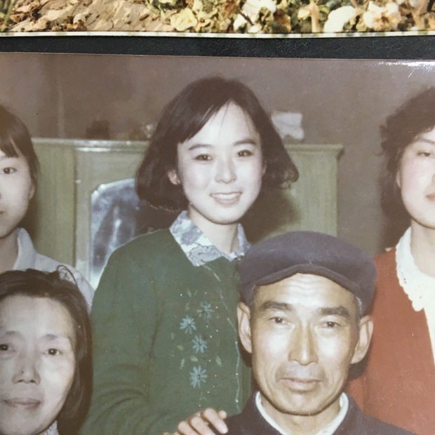 Loạt ảnh chứng minh mẹ chúng mình hóa ra toàn là những mỹ nhân đẹp bất chấp cả cam thường - Ảnh 9. Loạt ảnh chứng minh mẹ chúng mình hóa ra toàn là những mỹ nhân đẹp bất chấp cả cam thường - Ảnh 9.