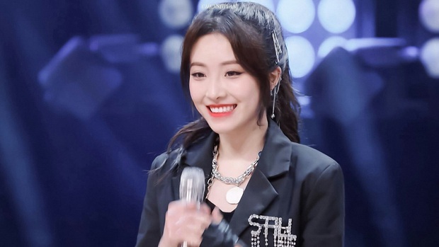 Dụ Ngôn – Kim Tử Hàm: Bộ đôi mỹ nữ được tranh giành quyết liệt tại Thanh xuân có bạn mùa 2 - Ảnh 3. Dụ Ngôn – Kim Tử Hàm: Bộ đôi mỹ nữ được tranh giành quyết liệt tại Thanh xuân có bạn mùa 2 - Ảnh 3.