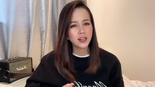 An Nguy đột ngột comeback trên mặt trận vlog: Chị 33 tuổi rồi mà tính không già đi thật à, lại còn sắc sảo thu hút hơn xưa - Ảnh 1. An Nguy đột ngột comeback trên mặt trận vlog: Chị 33 tuổi rồi mà tính không già đi thật à, lại còn sắc sảo thu hút hơn xưa - Ảnh 1.
