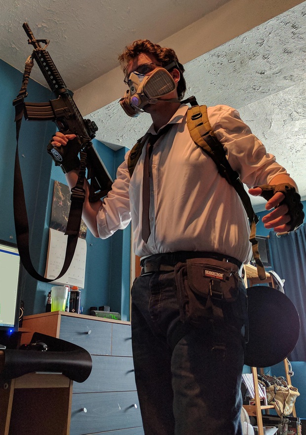 Từ siêu thực đến bá đạo, dân cosplay luôn biết cách biến PUBG thành chủ đề hóa trang với những hình ảnh có 1 không 2 - Ảnh 12.