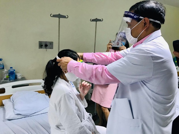 Giám đốc Bệnh viện Phụ sản TW: Chúng tôi không từ chối bất cứ sản phụ nào từ vùng có nguy cơ - Ảnh 4. Giám đốc Bệnh viện Phụ sản TW: Chúng tôi không từ chối bất cứ sản phụ nào từ vùng có nguy cơ - Ảnh 4.