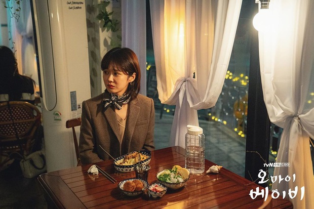 Chiêm ngưỡng màn lão hóa ngược đỉnh cao của Jang Nara và Song Hye Kyo, chị em dễ muốn cắt tóc pixie dài - mái mưa để hack tuổi - Ảnh 4. Chiêm ngưỡng màn lão hóa ngược đỉnh cao của Jang Nara và Song Hye Kyo, chị em dễ muốn cắt tóc pixie dài - mái mưa để hack tuổi - Ảnh 4.