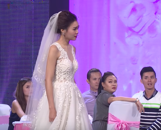 Đố bạn nhận ra Lan Ngọc, Mai Tài Phến... từng trợ diễn cho đồng nghiệp trước khi nổi đình nổi đám? - Ảnh 2. Đố bạn nhận ra Lan Ngọc, Mai Tài Phến... từng trợ diễn cho đồng nghiệp trước khi nổi đình nổi đám? - Ảnh 2.