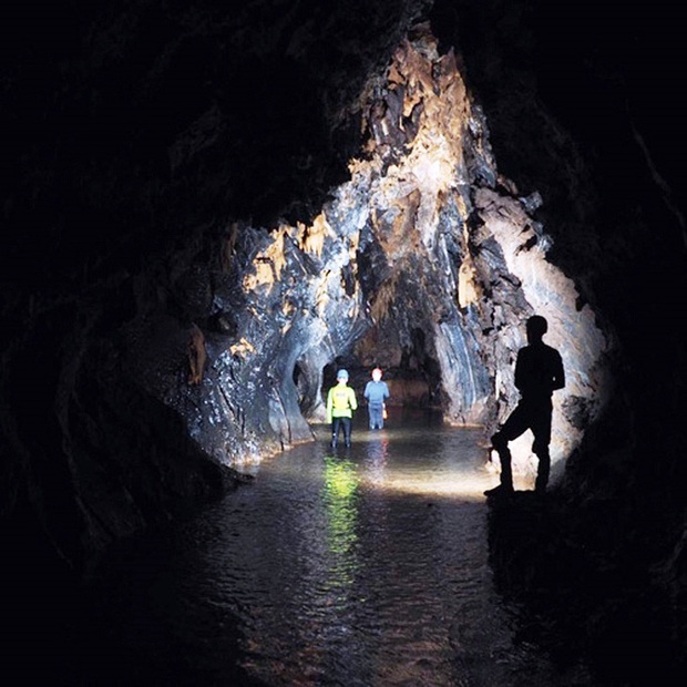 Nóng: Phát hiện thêm 12 hang động mới, hoàn toàn chưa có dấu chân người ở Quảng Bình - Ảnh 1.