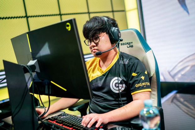 Không vào nổi playoff LCS, cựu sao SKT T1 - Huni đứng trước nguy cơ bị rao bán ngay trong mùa hè - Ảnh 1.