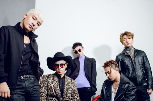 Khoảnh khắc Seungri (BIGBANG) ngồi lên đùi Sehun (EXO) bỗng được netizen đào mộ vì... đại diện cho pha xử lý fanwar đẳng cấp idol! - Ảnh 1.