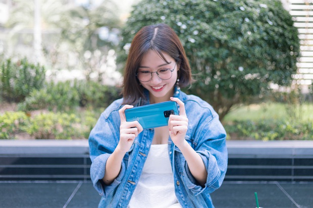 Trải nghiệm Redmi Note 9s: Pin trâu, chiến game tốt, cụm camera thiết kế khác biệt! - Ảnh 2.