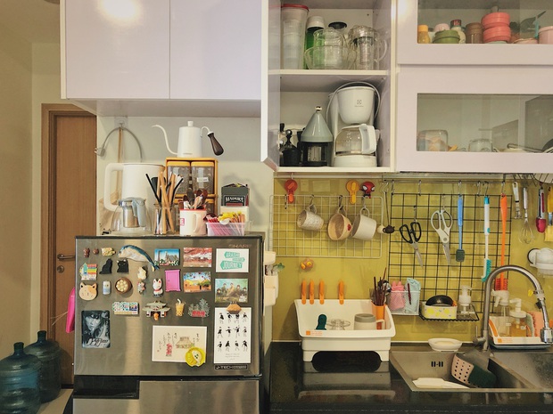 Chàng trai đầu tư 300 triệu decor nhà đi thuê, sở hữu 3000 cuốn sách truyện và vô số đồ đạc nhưng vẫn gọn gàng hết nấc - Ảnh 7. Chàng trai đầu tư 300 triệu decor nhà đi thuê, sở hữu 3000 cuốn sách truyện và vô số đồ đạc nhưng vẫn gọn gàng hết nấc - Ảnh 7.