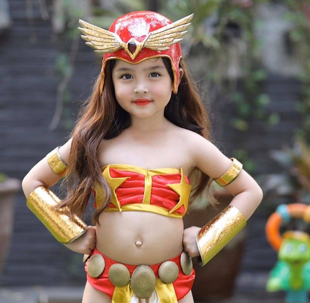 Đẳng cấp nhan sắc con gái mỹ nhân đẹp nhất Philippines: Xinh như tiên tử giáng trần, mới 4 tuổi cát xê đã vượt mặt mẹ - Ảnh 4.