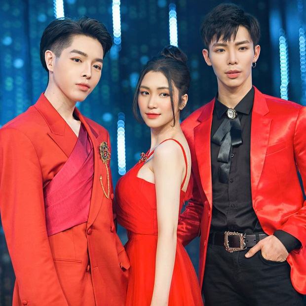 Mê đồ hiệu như Đức Phúc vẫn có lúc vướng nghi án diện đồ đạo nhái, đáng nói là cả Gil Lê cũng bị réo tên - Ảnh 2. Mê đồ hiệu như Đức Phúc vẫn có lúc vướng nghi án diện đồ đạo nhái, đáng nói là cả Gil Lê cũng bị réo tên - Ảnh 2.