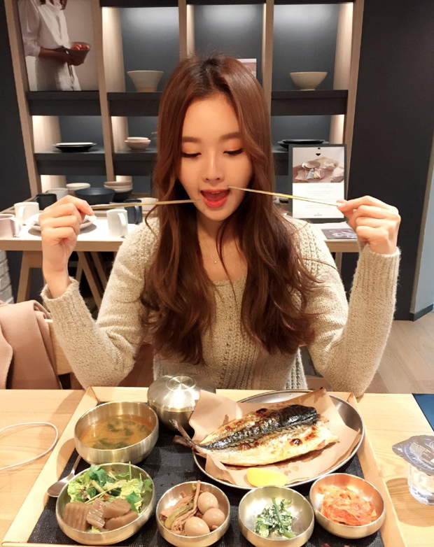 Sống không bằng chết vì đi tiểu không được, làm 3 việc mỗi ngày để ngăn chặn chứng bệnh sỏi đường tiết niệu - Ảnh 2. Sống không bằng chết vì đi tiểu không được, làm 3 việc mỗi ngày để ngăn chặn chứng bệnh sỏi đường tiết niệu - Ảnh 2.