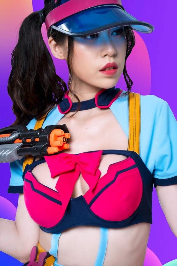 Không hổ danh con cưng Garena, Free Fire luôn được ưu ái với hàng loạt bộ ảnh cosplay quảng bá chất như nước cất - Ảnh 19.