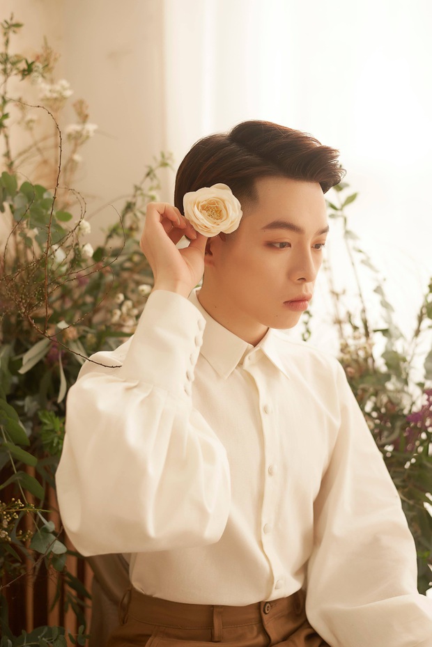 Màn trở lại của bộ 3 Hoà Minzy - Đức Phúc - Erik: Mỗi người một vẻ, thành tích ấn tượng nhưng ai mới là người thành công nhất? - Ảnh 3. Màn trở lại của bộ 3 Hoà Minzy - Đức Phúc - Erik: Mỗi người một vẻ, thành tích ấn tượng nhưng ai mới là người thành công nhất? - Ảnh 3.