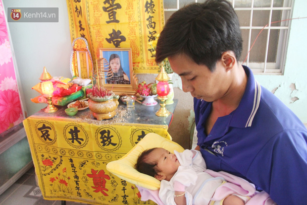 Vợ mất trên bàn mổ khi vừa sinh con gái, chồng chết lặng ôm 2 con khờ dại: Con bé cứ hỏi chừng nào mẹ mới dậy chơi với em - Ảnh 4. Vợ mất trên bàn mổ khi vừa sinh con gái, chồng chết lặng ôm 2 con khờ dại: Con bé cứ hỏi chừng nào mẹ mới dậy chơi với em - Ảnh 4.