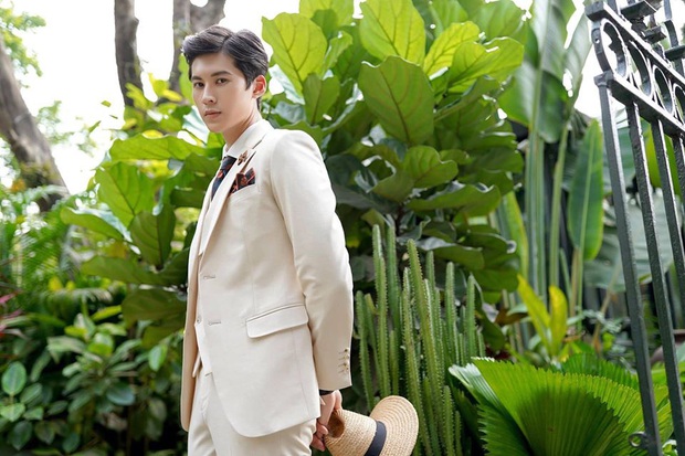 Chân dung ông bố trẻ điển trai như tài tử Hàn Quốc vừa tạo bão ở Người ấy là ai! - Ảnh 4. Chân dung ông bố trẻ điển trai như tài tử Hàn Quốc vừa tạo bão ở Người ấy là ai! - Ảnh 4.