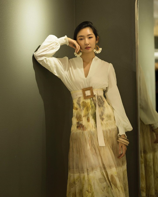 Nữ chính Người ấy là ai từng phát hiện tuesday trên giường bạn trai: Ngày ra mắt, mẹ anh ấy còn gọi nhầm tên tôi với cô gái khác - Ảnh 2. Nữ chính Người ấy là ai từng phát hiện tuesday trên giường bạn trai: Ngày ra mắt, mẹ anh ấy còn gọi nhầm tên tôi với cô gái khác - Ảnh 2.