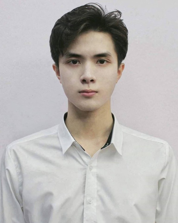 Hotboy ảnh thẻ trường ĐH Luật Hà Nội điển trai không kém tài tử, soi thành tích học tập càng xuất sắc hơn - Ảnh 1.