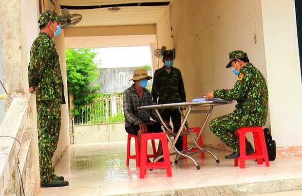 Lại có thêm 3 người trốn cách ly, nhập cảnh về Việt Nam trái phép - Ảnh 1. Lại có thêm 3 người trốn cách ly, nhập cảnh về Việt Nam trái phép - Ảnh 1.