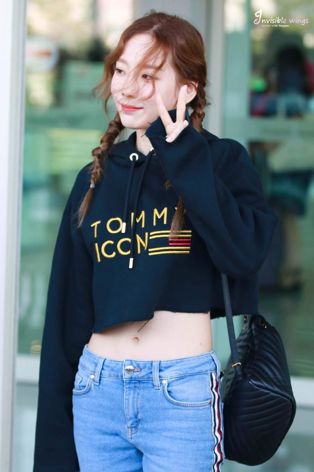 Cùng sở hữu vòng eo nhỏ không tưởng và chăm diện crop top, Taeyeon luôn tinh tế còn Ngọc Trinh thì hên xui - Ảnh 6.