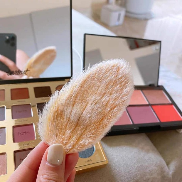 Làm kẹp tóc từ... hột xoài tặng bạn thân: Nghe tiết kiệm nhưng dân tinh ý liền chỉ ra một chi tiết khiến chủ nhân ý tưởng lỗ nặng - Ảnh 3. Làm kẹp tóc từ... hột xoài tặng bạn thân: Nghe tiết kiệm nhưng dân tinh ý liền chỉ ra một chi tiết khiến chủ nhân ý tưởng lỗ nặng - Ảnh 3.