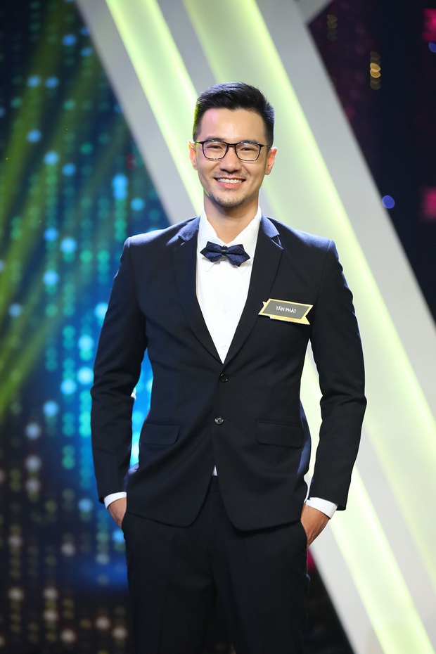 Hậu lùm xùm chuyện hôn nhân, Michael Trương bất ngờ hẹn hò với một anh chàng màu Tím của Người ấy là ai - Ảnh 2. Hậu lùm xùm chuyện hôn nhân, Michael Trương bất ngờ hẹn hò với một anh chàng màu Tím của Người ấy là ai - Ảnh 2.