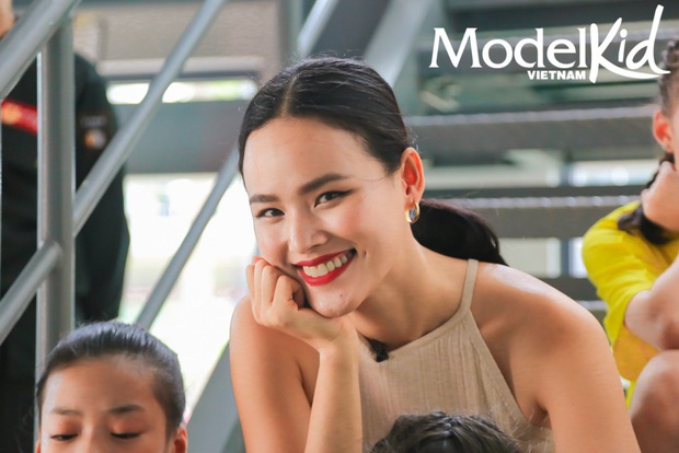 Tuyết Lan: Tôi luôn chín chắn trong mọi phát ngôn ở Model Kid, không nói lung tung để làm lớn chuyện - Ảnh 5. Tuyết Lan: Tôi luôn chín chắn trong mọi phát ngôn ở Model Kid, không nói lung tung để làm lớn chuyện - Ảnh 5.