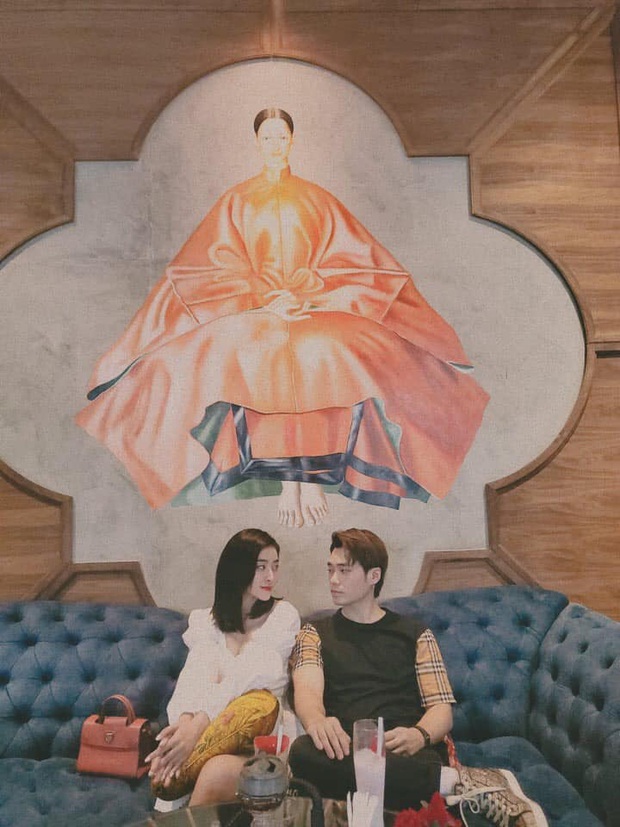 Huyền Thoại (Người ấy là ai): Giờ mà còn đòi kiểm tra tin nhắn bạn trai là bị đánh á! - Ảnh 5. Huyền Thoại (Người ấy là ai): Giờ mà còn đòi kiểm tra tin nhắn bạn trai là bị đánh á! - Ảnh 5.