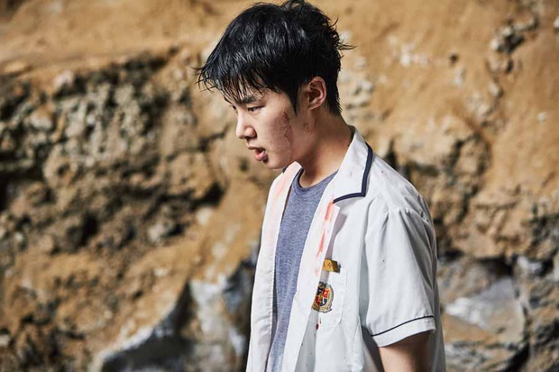 Profile trùm chăn dắt Kim Dong Hee của Extracurricular: Bàn tay vàng chọn toàn phim bom tấn, thủ khoa debut đến từ ông lớn JYP - Ảnh 15. Profile trùm chăn dắt Kim Dong Hee của Extracurricular: Bàn tay vàng chọn toàn phim bom tấn, thủ khoa debut đến từ ông lớn JYP - Ảnh 15.