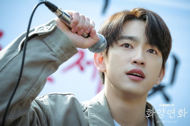Dàn cast xịn xò của Khi Tình Yêu Nở Rộ: “Bà cả” nổi lên nhờ tai tiếng, trong khi người kì tài lại lận đận sự nghiệp. - Ảnh 14. Dàn cast xịn xò của Khi Tình Yêu Nở Rộ: “Bà cả” nổi lên nhờ tai tiếng, trong khi người kì tài lại lận đận sự nghiệp. - Ảnh 14.