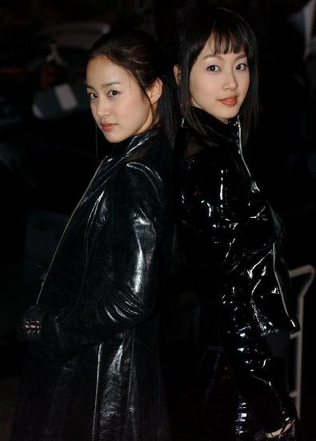 16 năm trước Kim Tae Hee và Han Ye Seul từng đóng chung phim, giờ nhìn lại lứa đàn em vẫn chưa đôi nào có visual làm lại cặp chị em này luôn á! - Ảnh 2. 16 năm trước Kim Tae Hee và Han Ye Seul từng đóng chung phim, giờ nhìn lại lứa đàn em vẫn chưa đôi nào có visual làm lại cặp chị em này luôn á! - Ảnh 2.